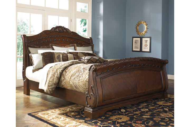 North Shore Bedroom - Master Bed Cases