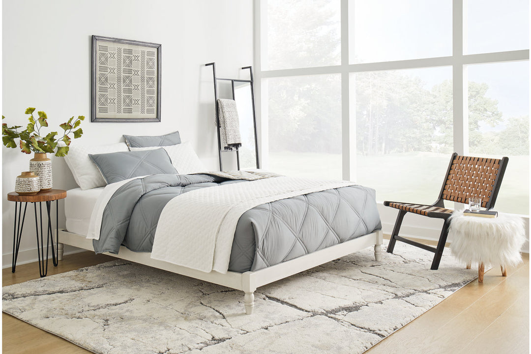  Tannally Bedroom - Master Upholstered Beds