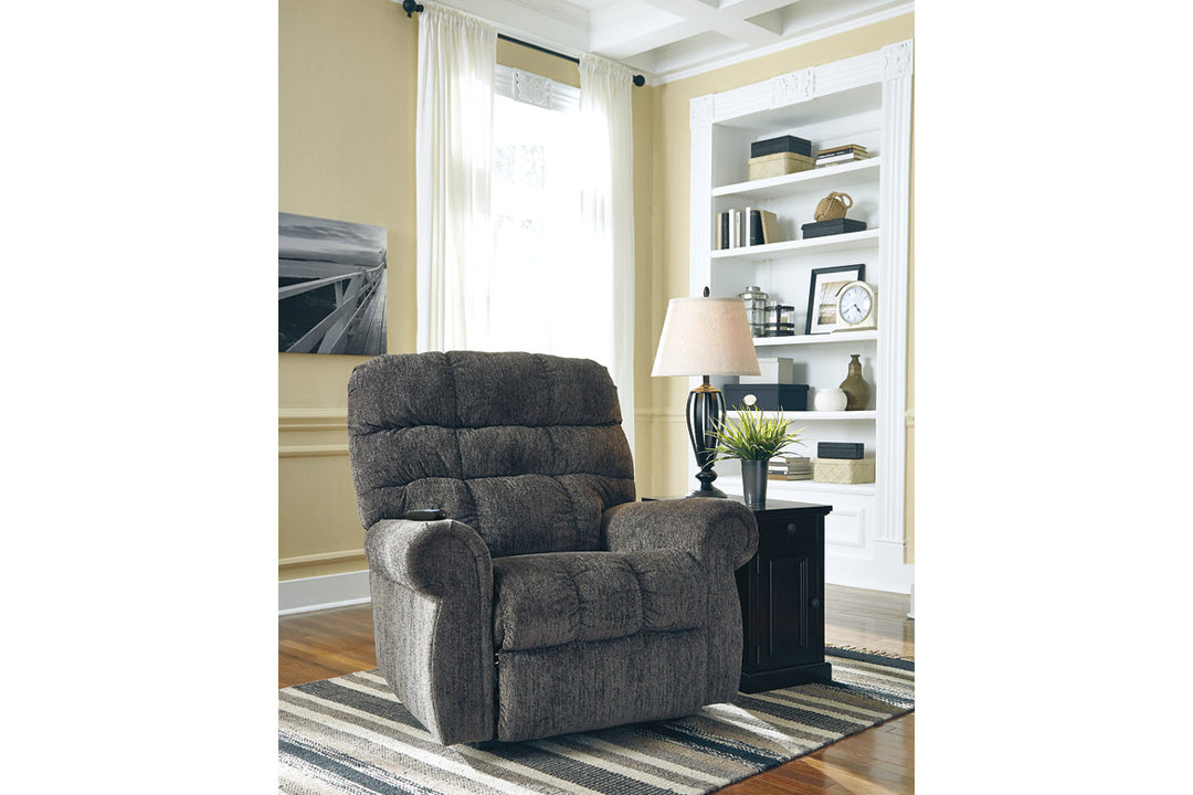 Ashley Furniture Ernestine Living Room - Living room