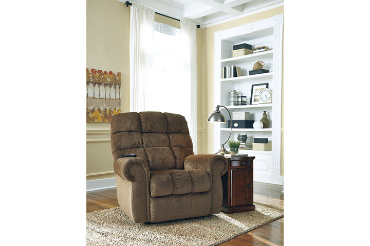 Ashley Furniture Ernestine Living Room - Living room