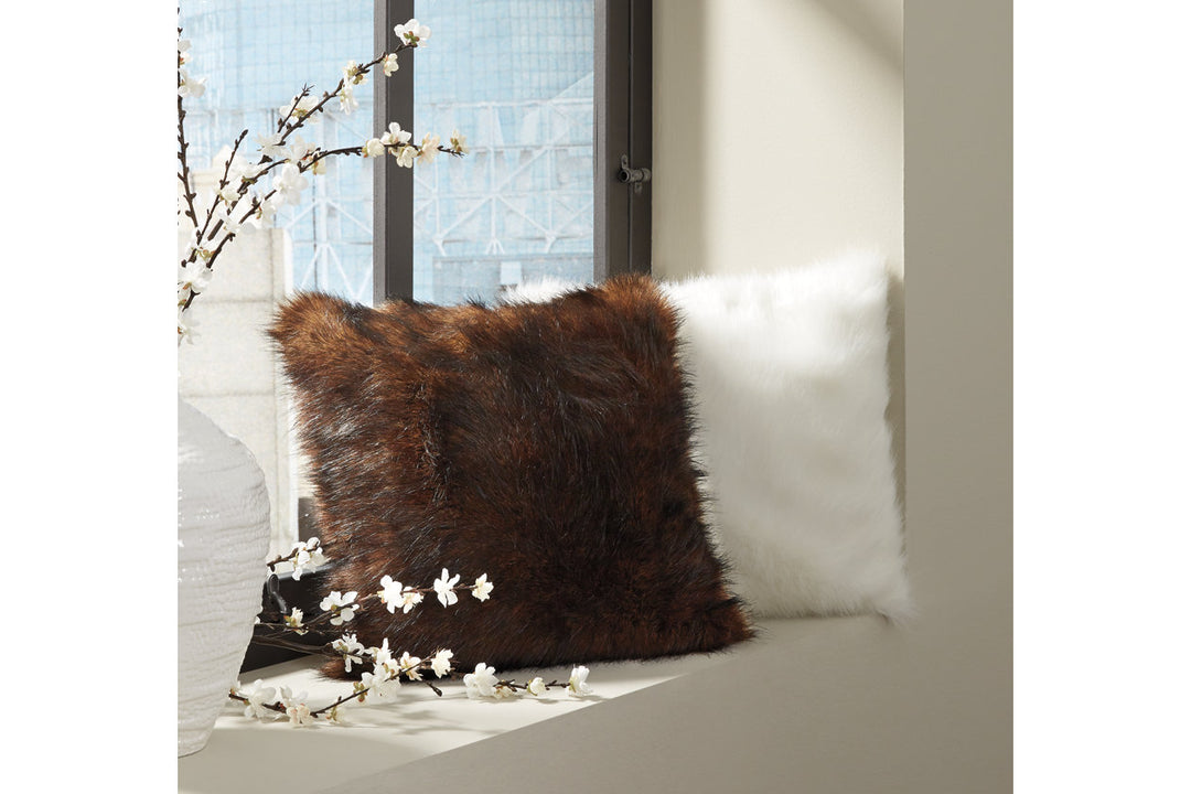  Himena Pillows - Living Room Basic Textiles