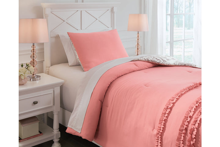 Avaleigh Comforter Sets
