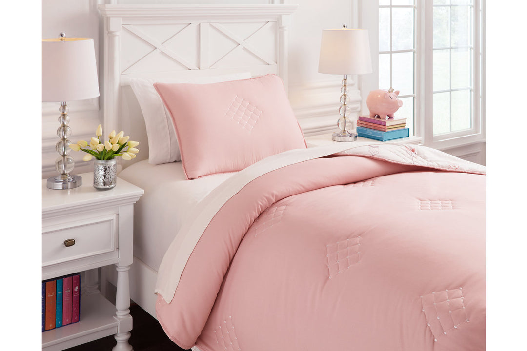  Lexann Comforter Sets - Youth Top of Beds