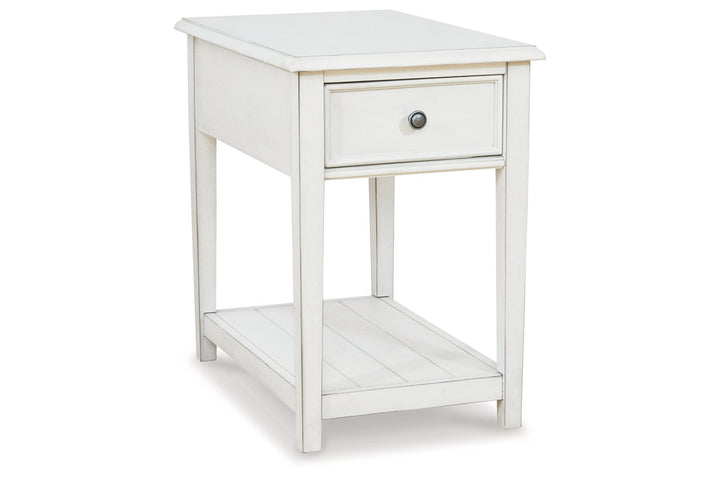 Kanwyn End Table - Stationary Occasionals